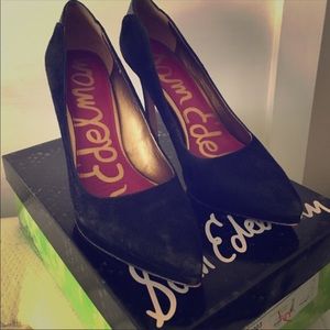 Sam Eldman Pumps